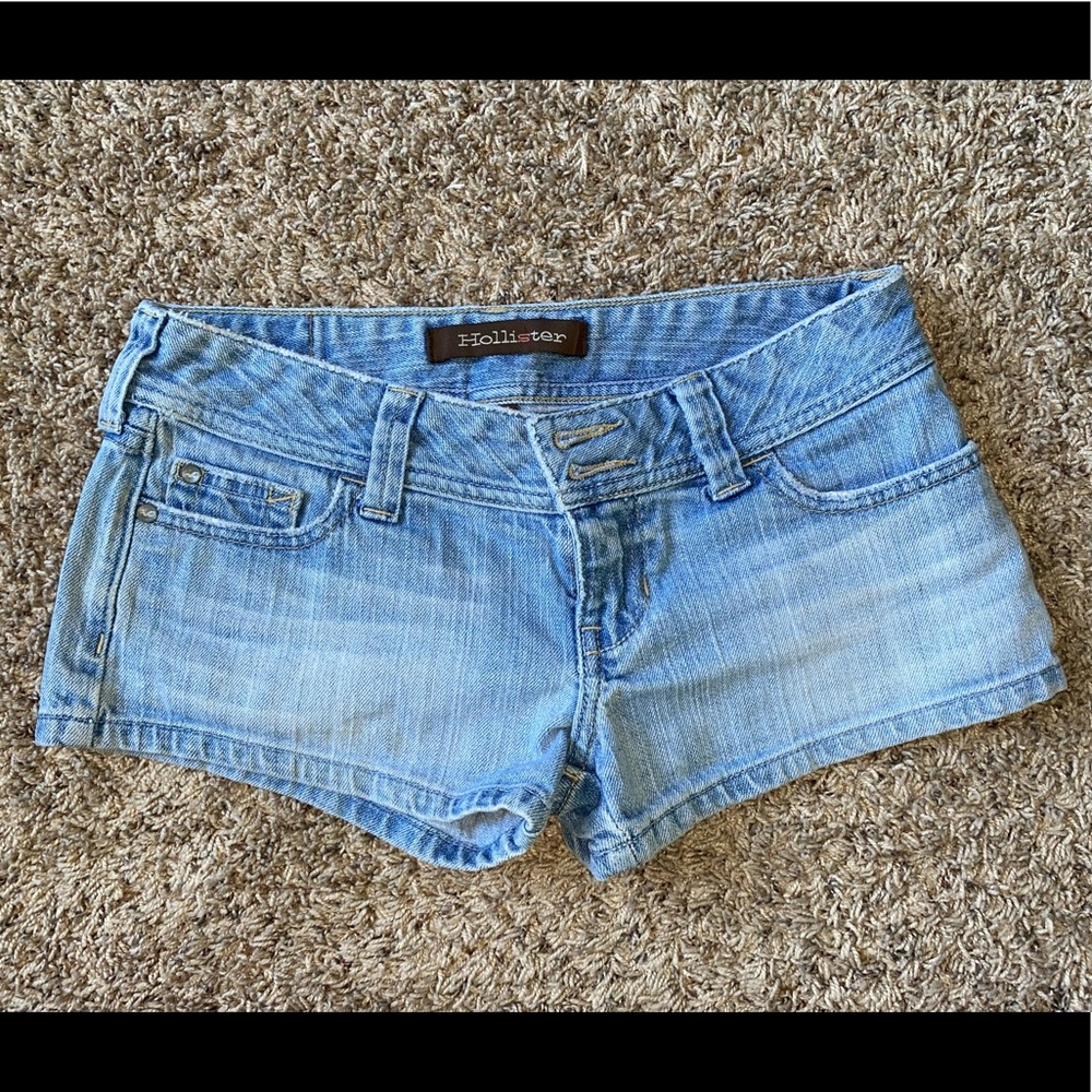 Vintage Hollister Y2K jean shorts